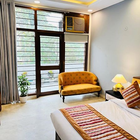 Grove Residency Hauz Khas New Delhi Couple Friendly Hotel Exterior foto