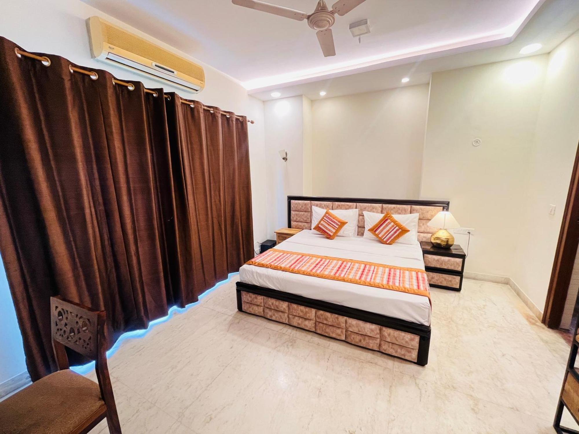 Grove Residency Hauz Khas New Delhi Couple Friendly Hotel Exterior foto