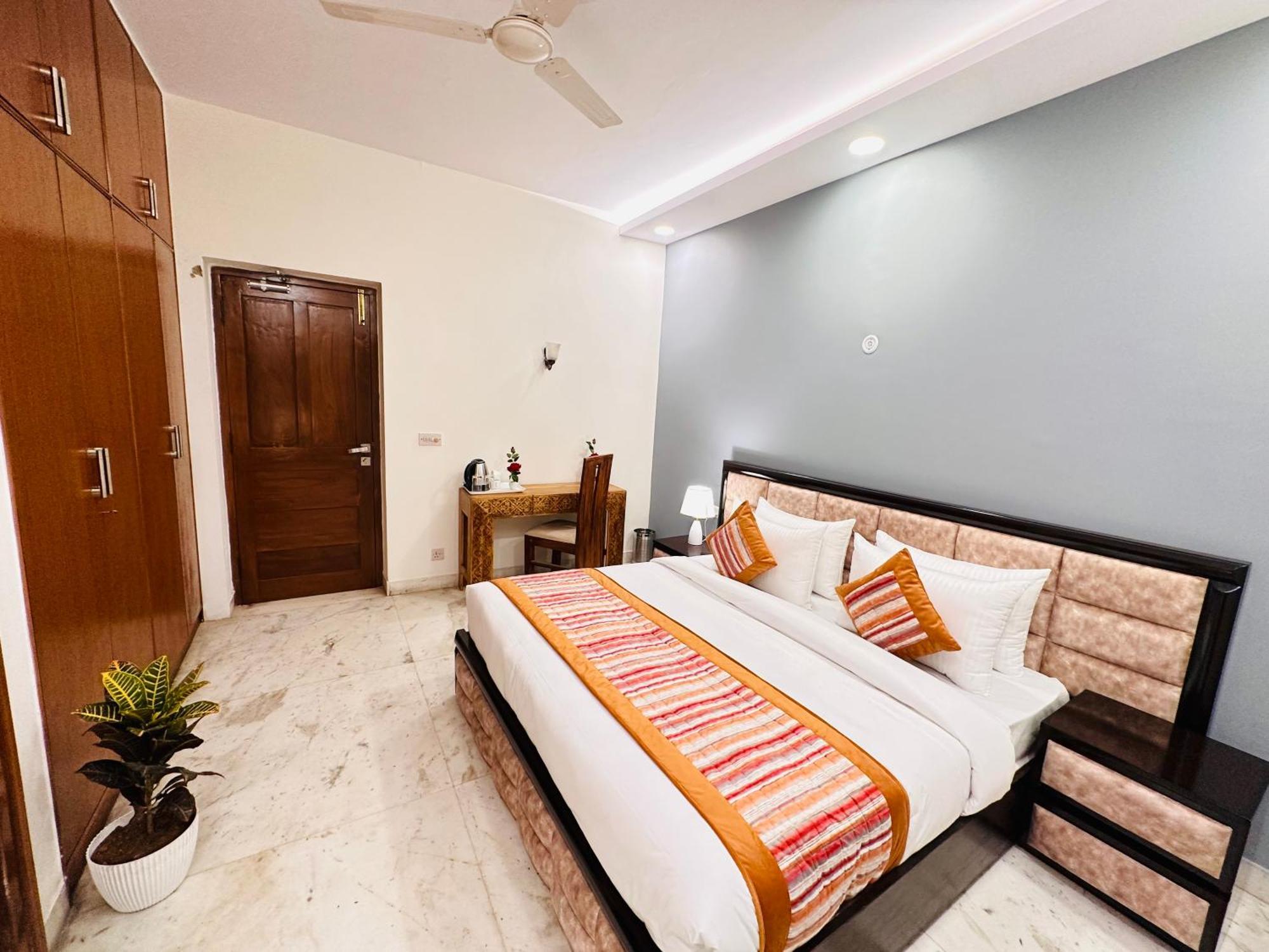 Grove Residency Hauz Khas New Delhi Couple Friendly Hotel Exterior foto