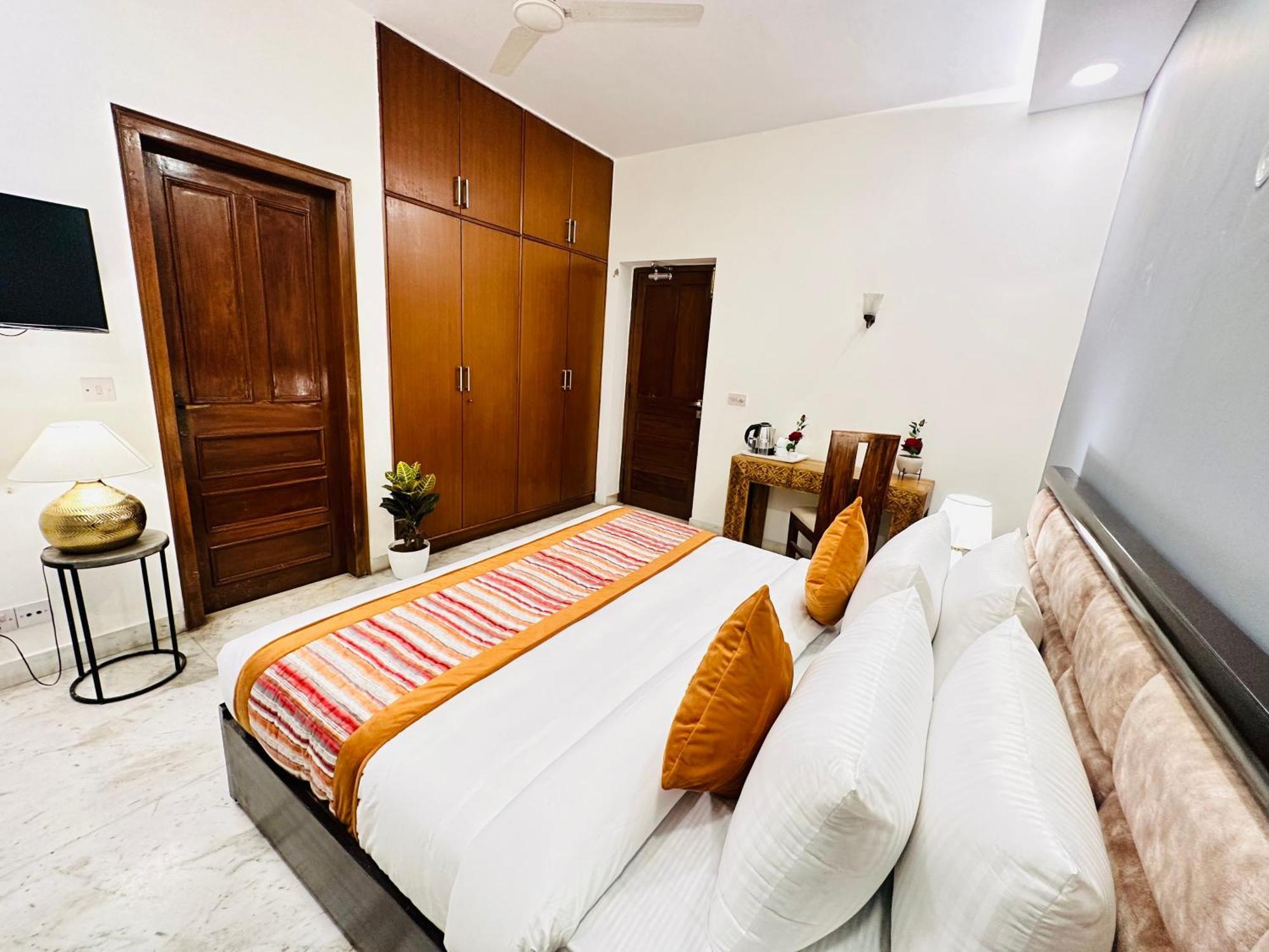 Grove Residency Hauz Khas New Delhi Couple Friendly Hotel Exterior foto